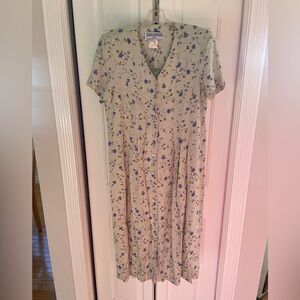 Floral 90s spring dress